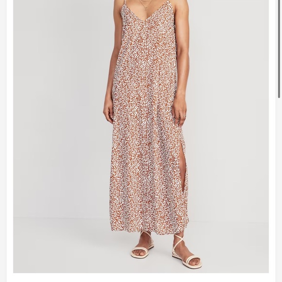 Leopard Print Sleeveless Dress - Picture 8 of 8